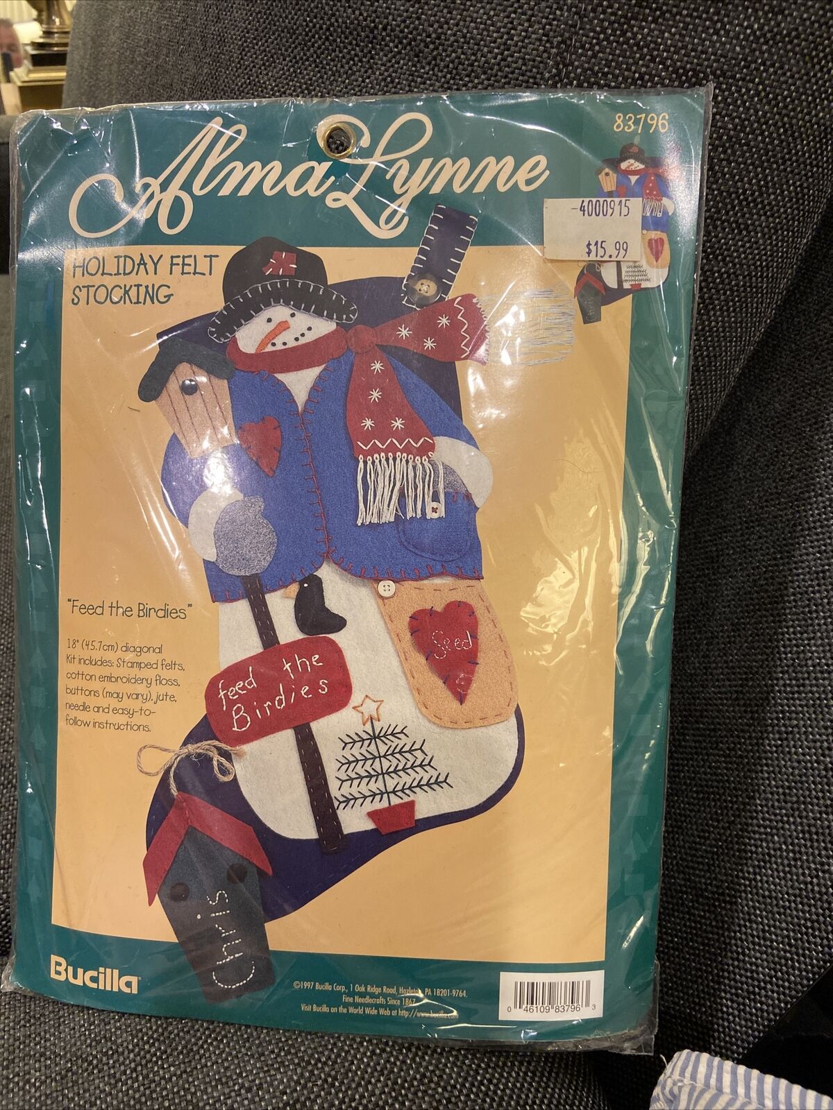 Bucilla Alma Lynne Feed The Birdies Holiday Felt Stocking Kit Vintage 18" #83796
