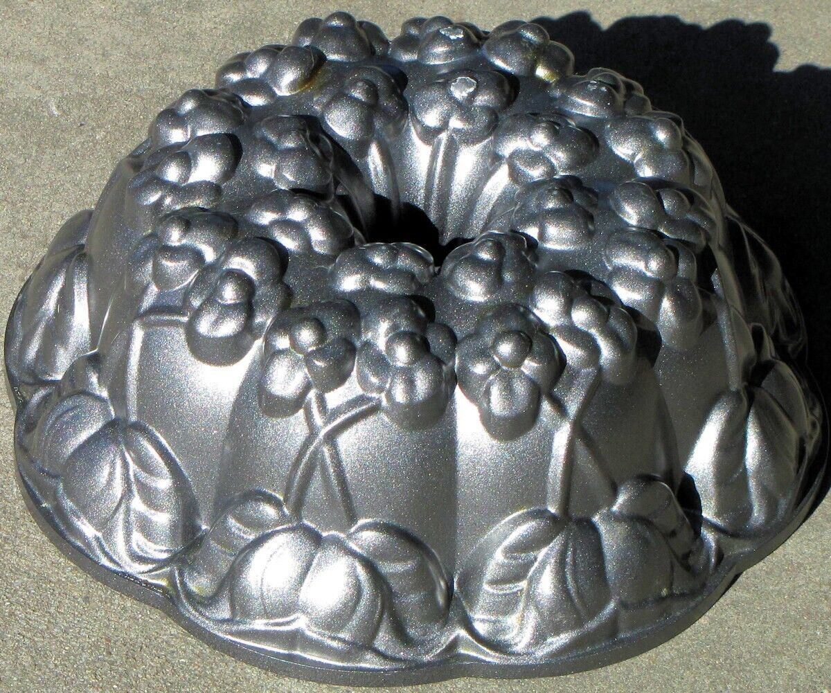 Nordic Ware 10 Cup Violet Bundt Cake Pan -- Non-stick Cast Aluminum